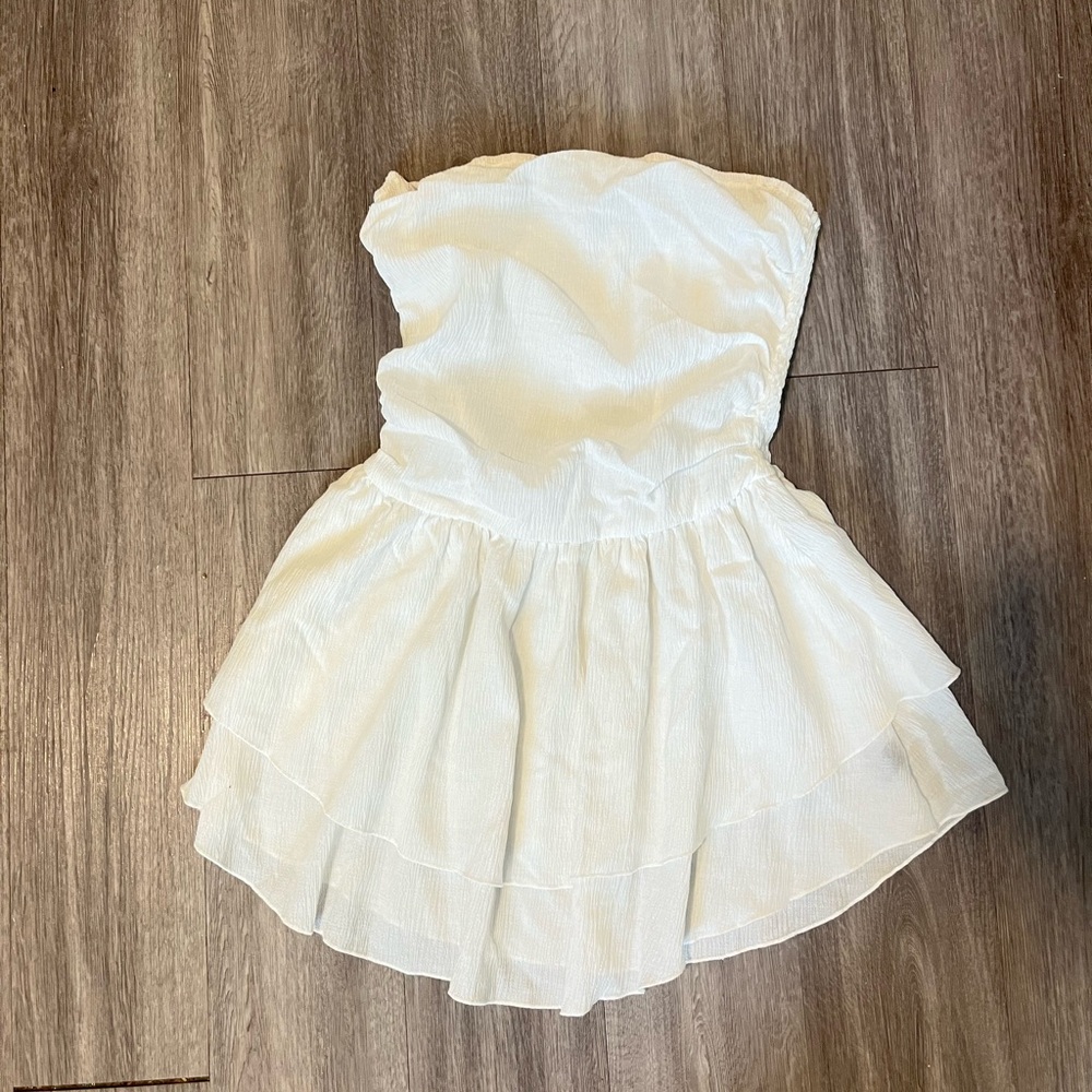 Strapless dress